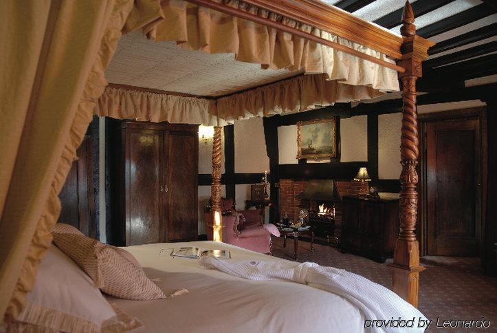 Hotel Albright Hussey Manor Hadnall Habitación foto