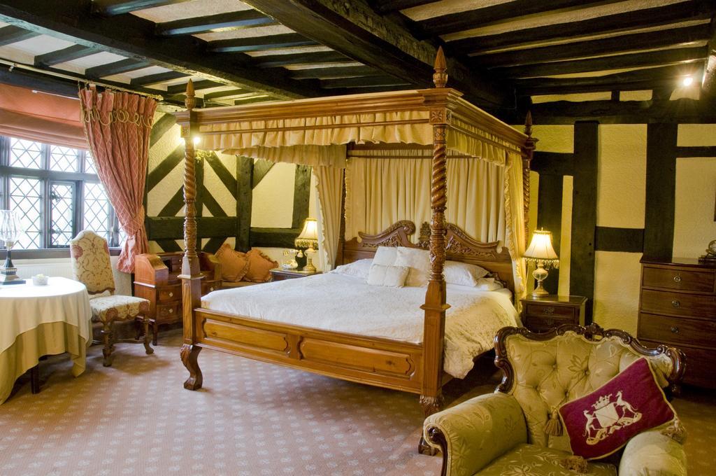 Hotel Albright Hussey Manor Hadnall Exterior foto